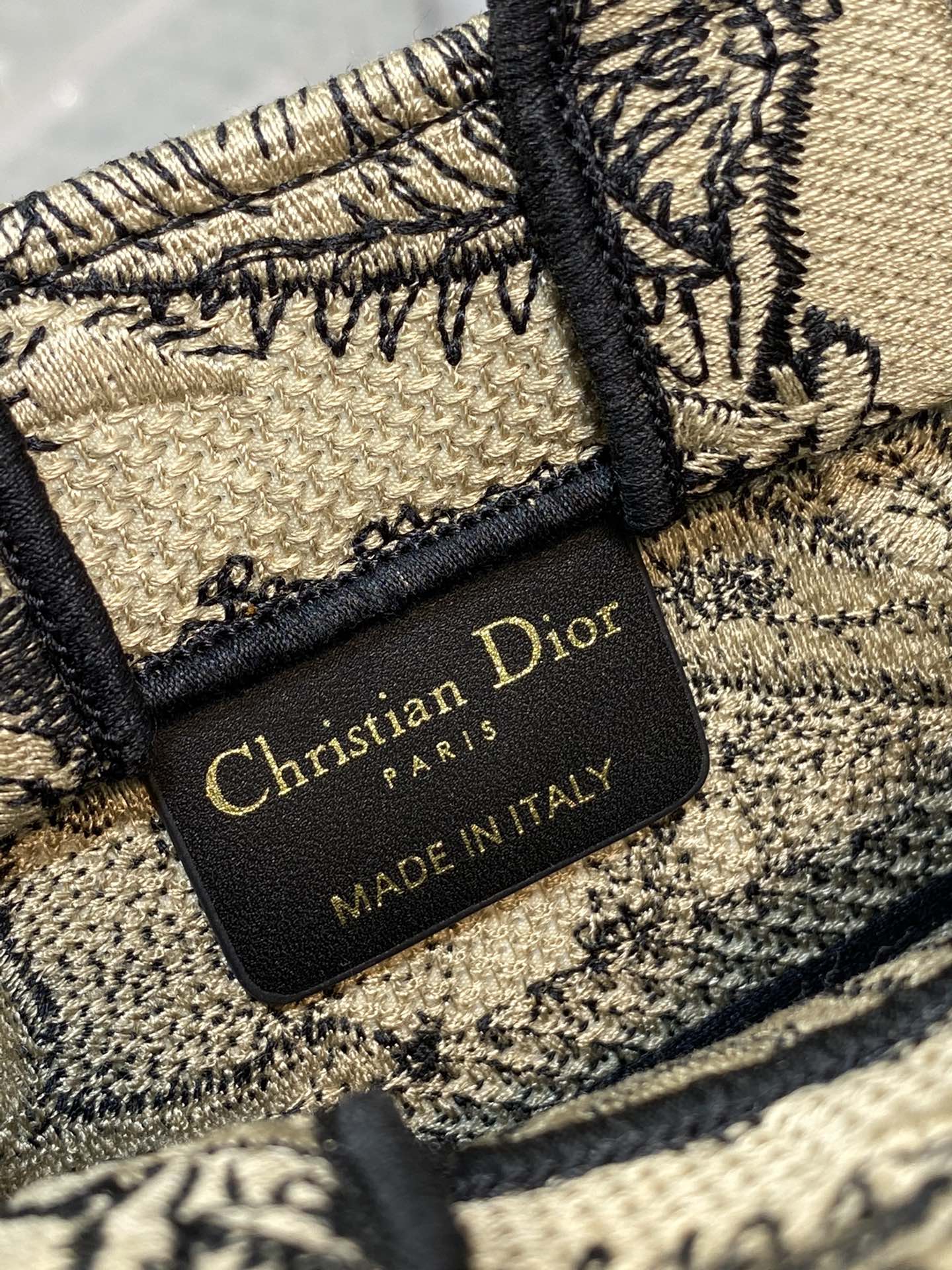 Handbag Dior size 13.5*5*18 cm - vstockx