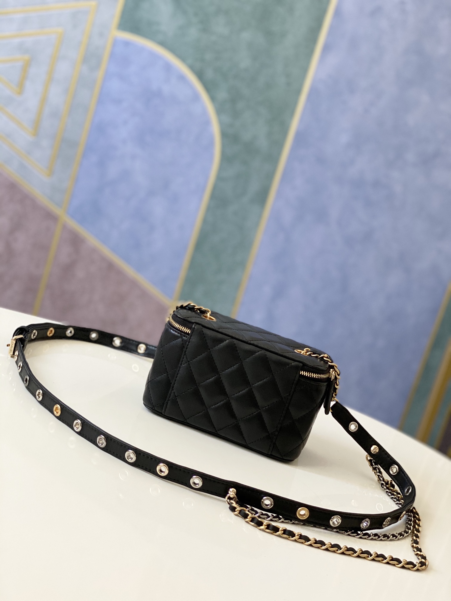 Handbag Chanel 81178 size 18 Cm - vstockx