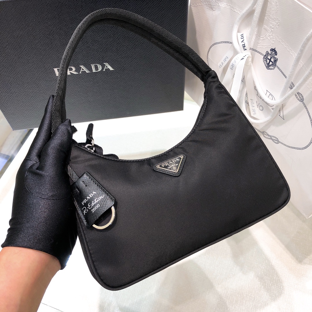 handbags prada Hobo 1NE515 re-edition 2000 Size:22*17*6 - vstockx