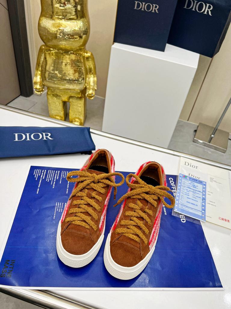 Dior B33 4 - vstockx