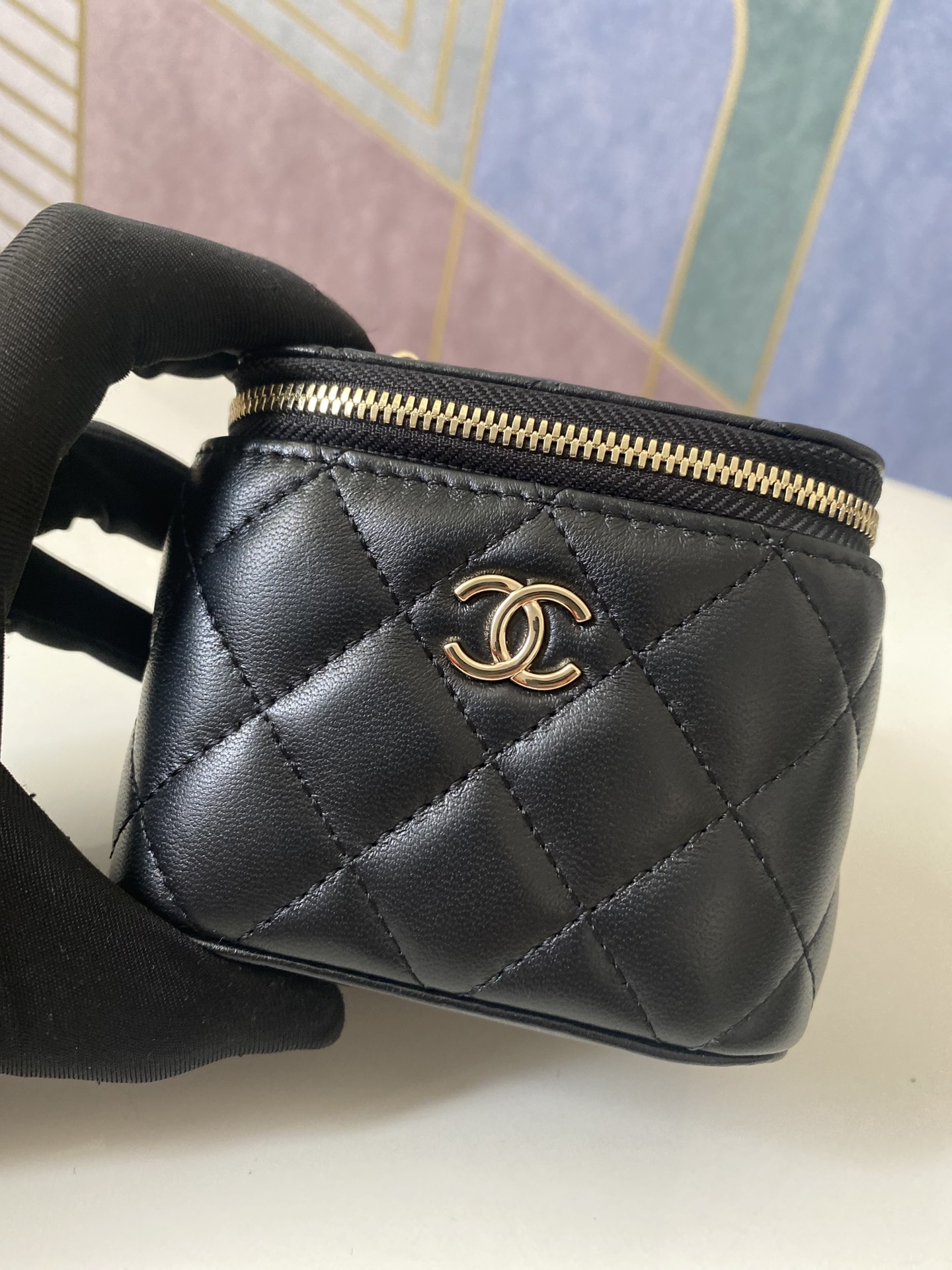 Handbag Chanel 81182 size .** - vstockx