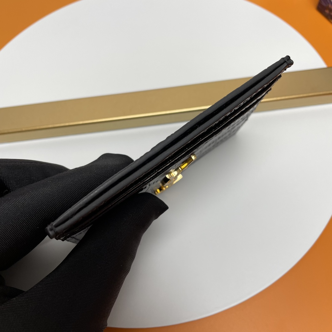 Handbags SAINT LAURENT 423291 size 10x7.5x0.5 cm - vstockx