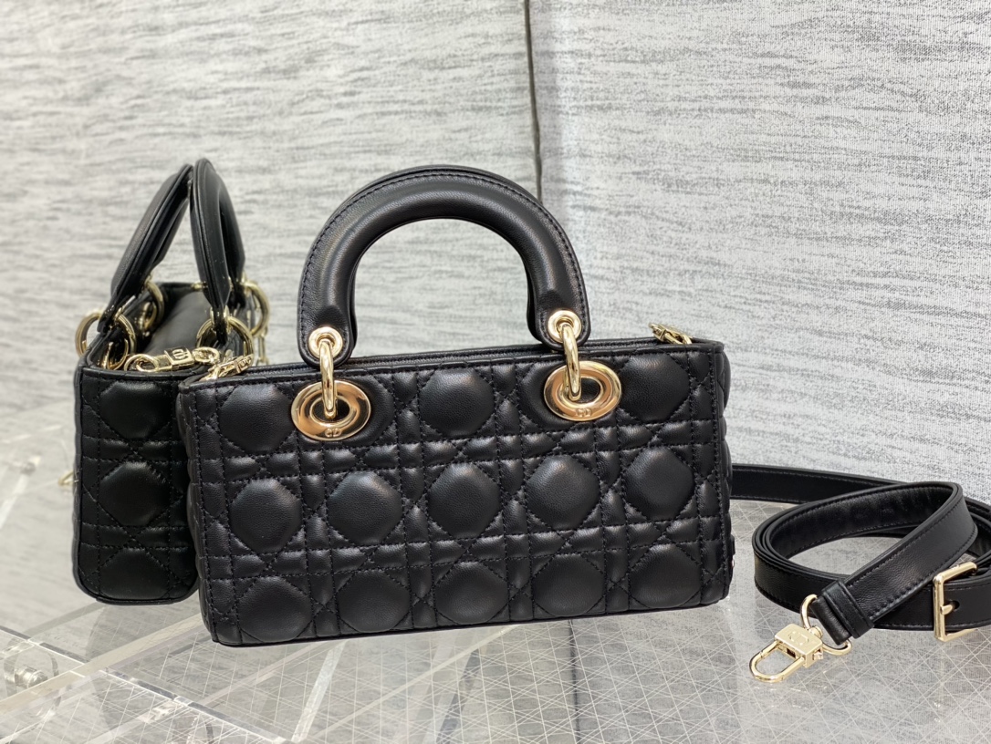Handbags Dior 9240 size  22*6*12 cm - vstockx