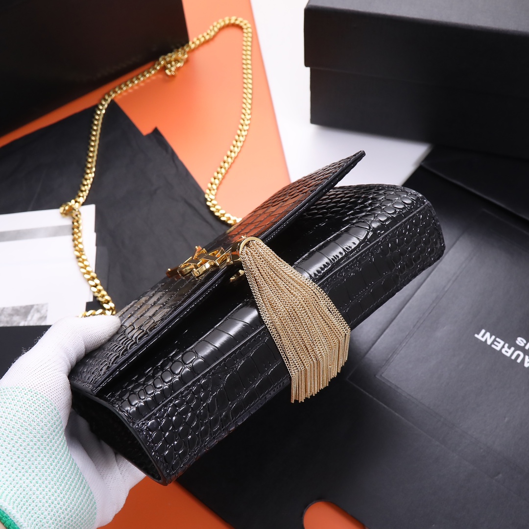 Handbags SAINT LAURENT 469390 size 20x13.5x5.5 cm - vstockx