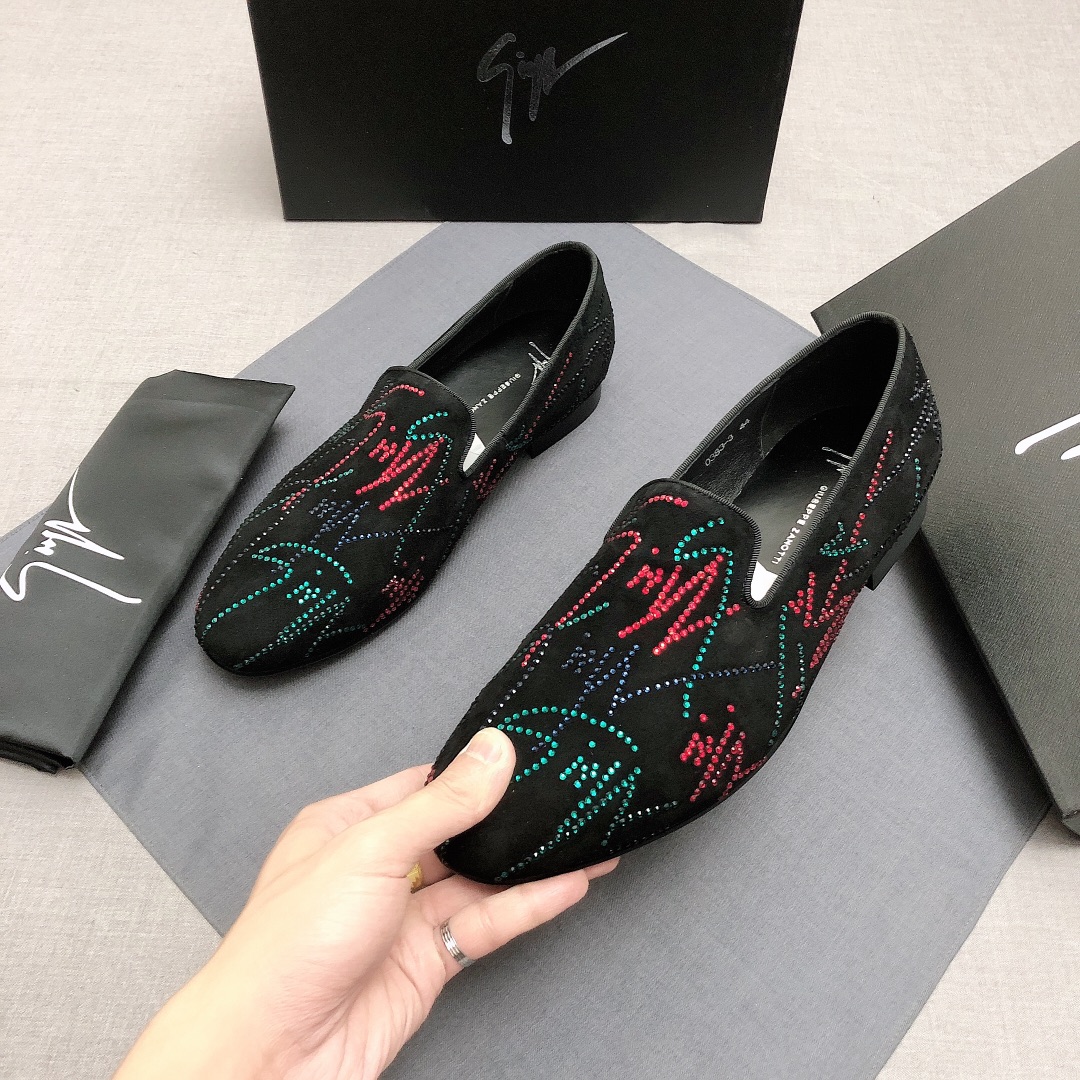 Giuseppe Zanotti Slip-on 4 - vstockx