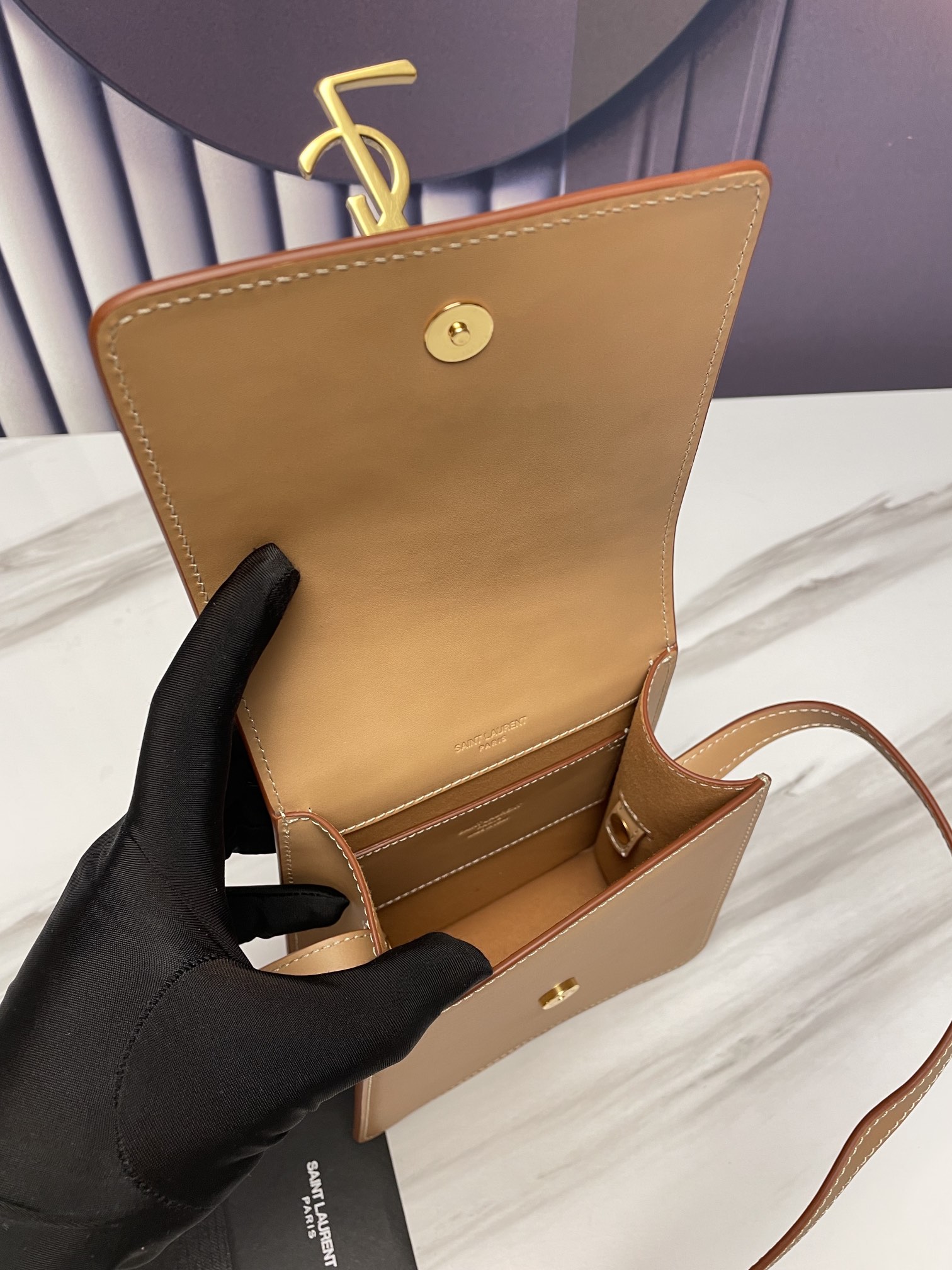 Handbags SAINT LAURENT 668809 size 16  18x6 cm - vstockx