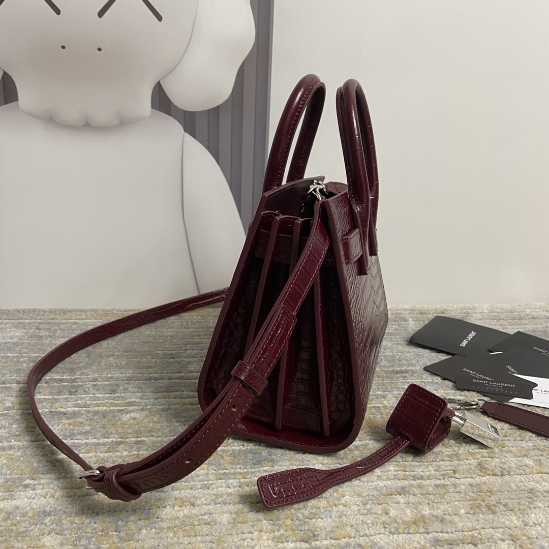 Handbags SAINT LAURENT 392035 size 21*15*10 cm - vstockx