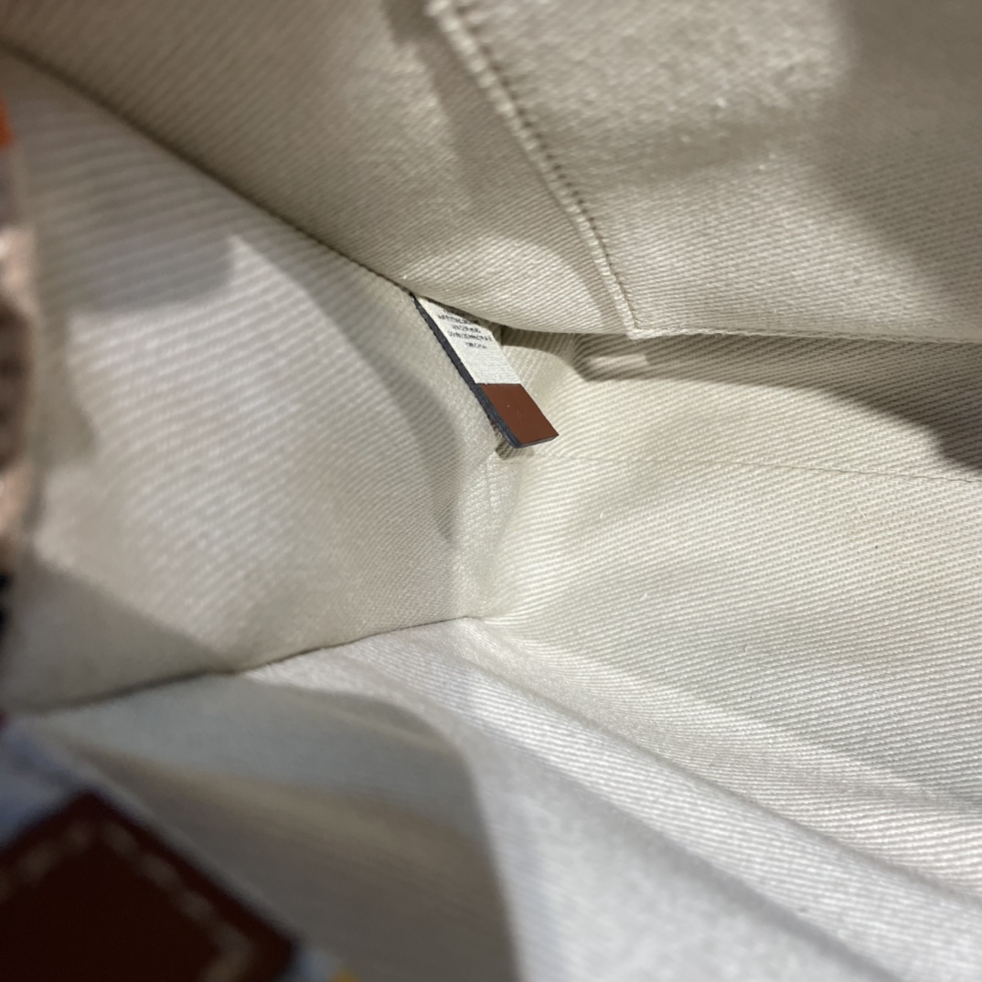 Handbags Chloe Woody 6051 size:26*20*8 cm - vstockx