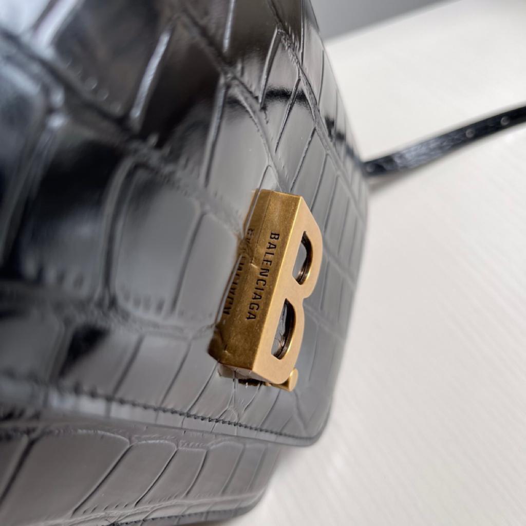 Handbag Balenciaga 3011 size 19.5*7.5*15cm - vstockx