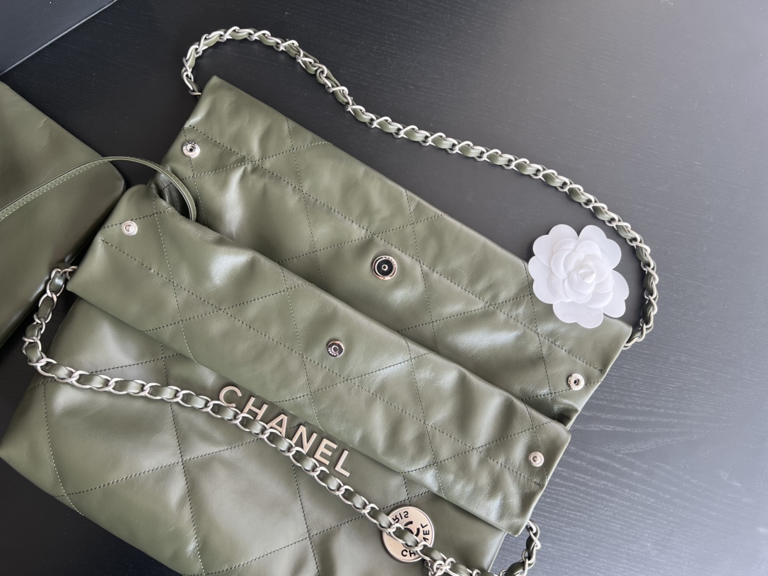 Handbag Chanel size 35cmx37cmx7 cm - vstockx