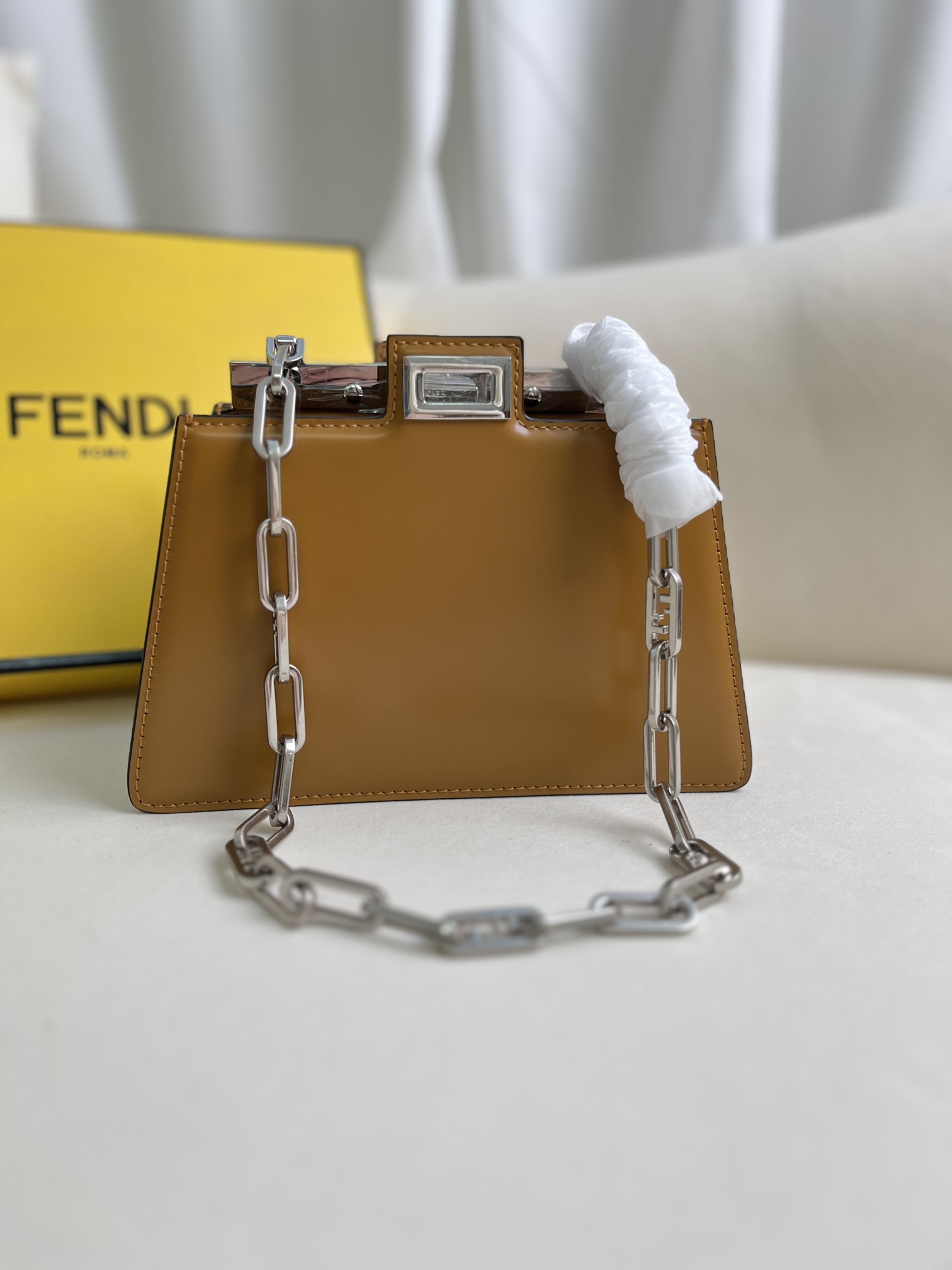 handbags FENDI 1012 size:20.5*11*14cm - vstockx