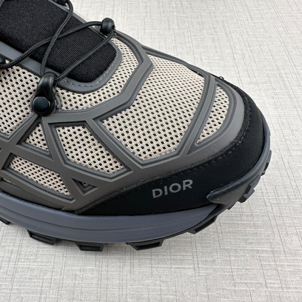 Dior B31 Runner Brown Dark Grey - vstockx