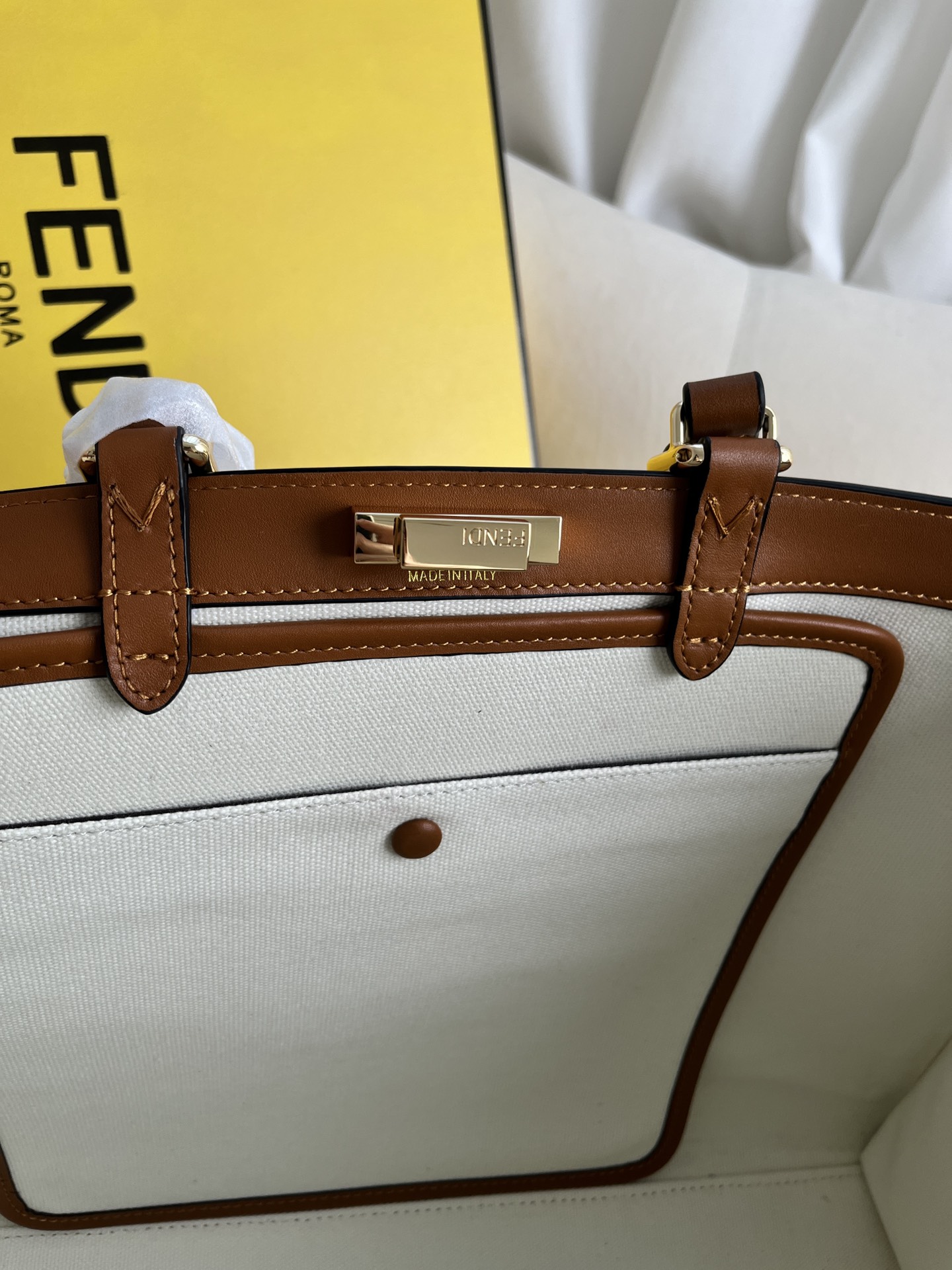 handbags FENDI 1819 size:40*12*29cm - vstockx