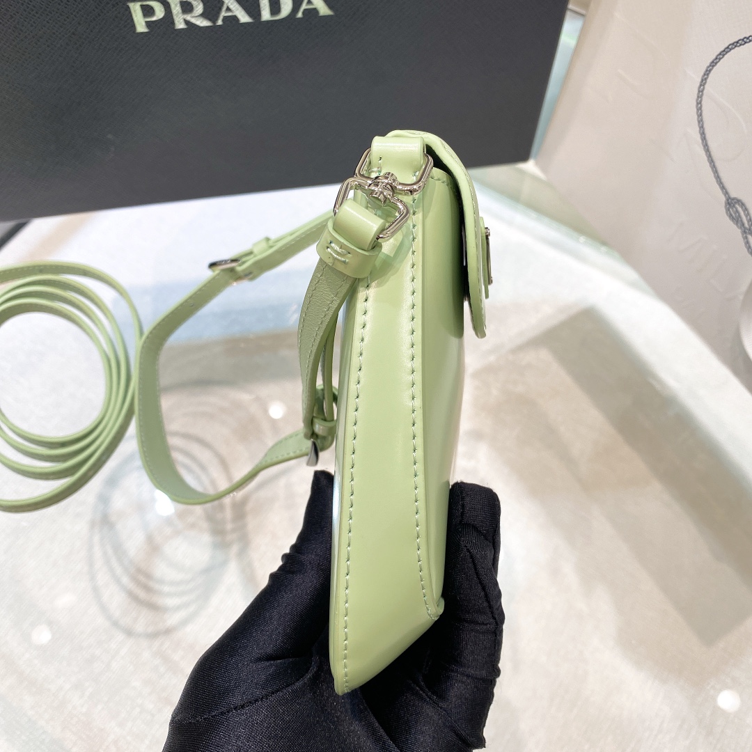 handbags prada 1BH188 zise ?7*14.5*7cm - vstockx