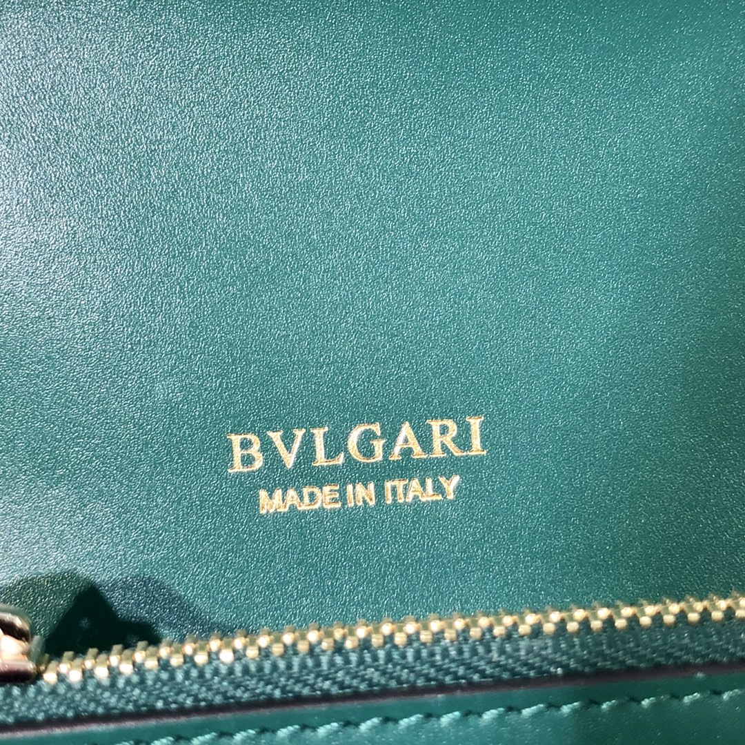 Handbags Bvlgari 9676 size:19*13*7 cm - vstockx