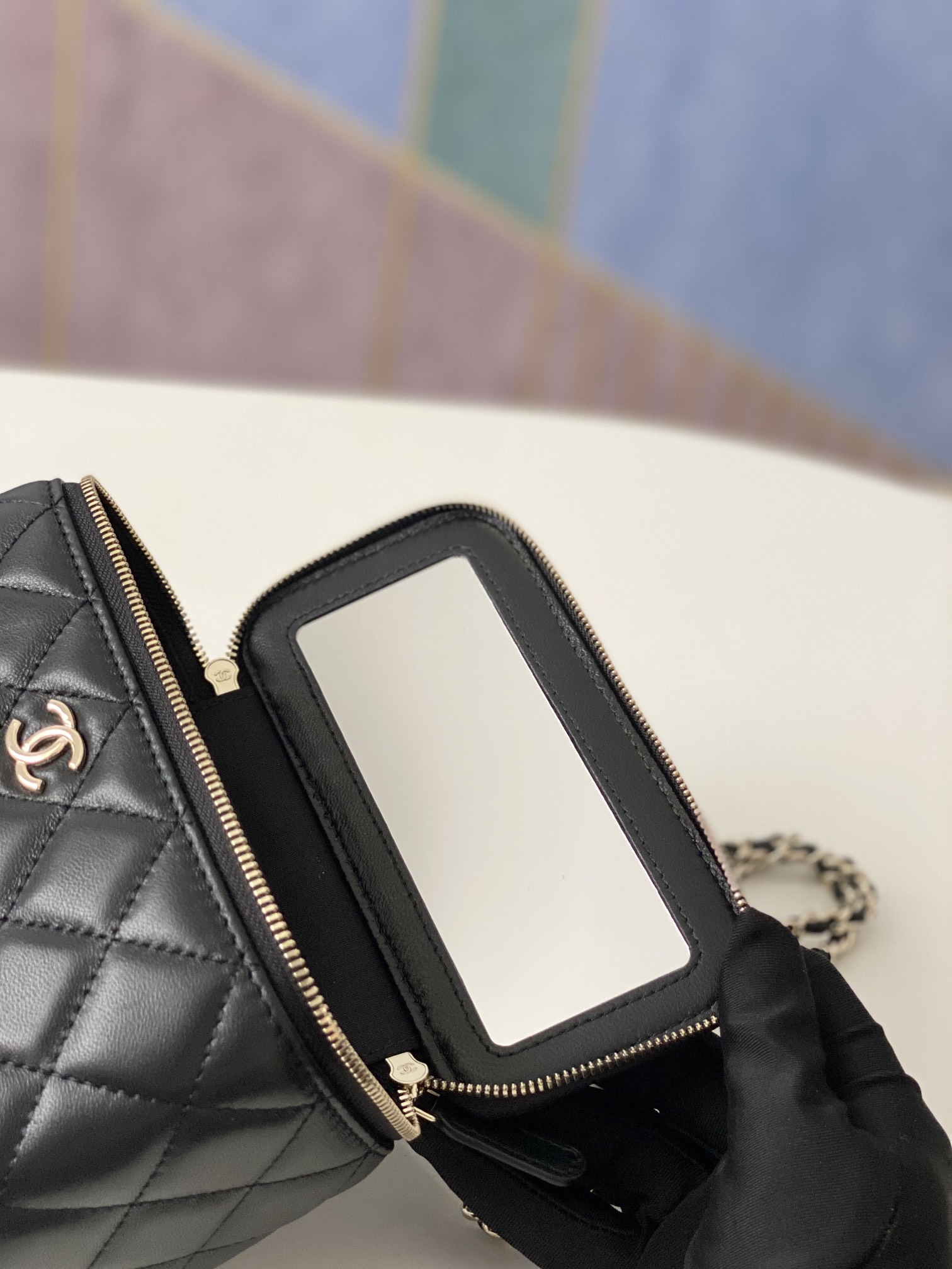 Handbag chanel 81190 size 9.5 17 8 cm - vstockx