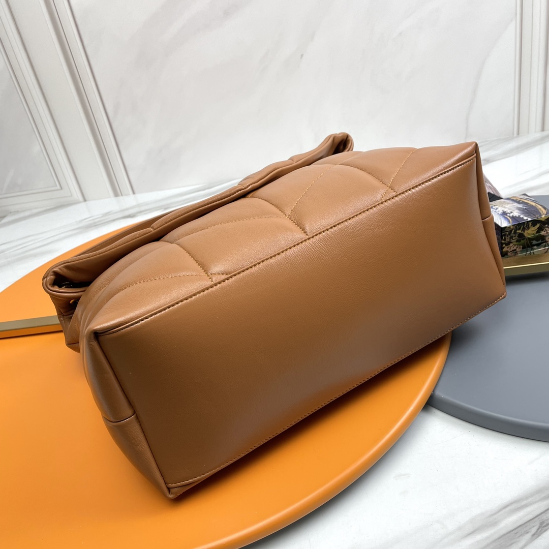 Handbags SAINT LAURENT 577475 size 35x23x13.5 cm - vstockx