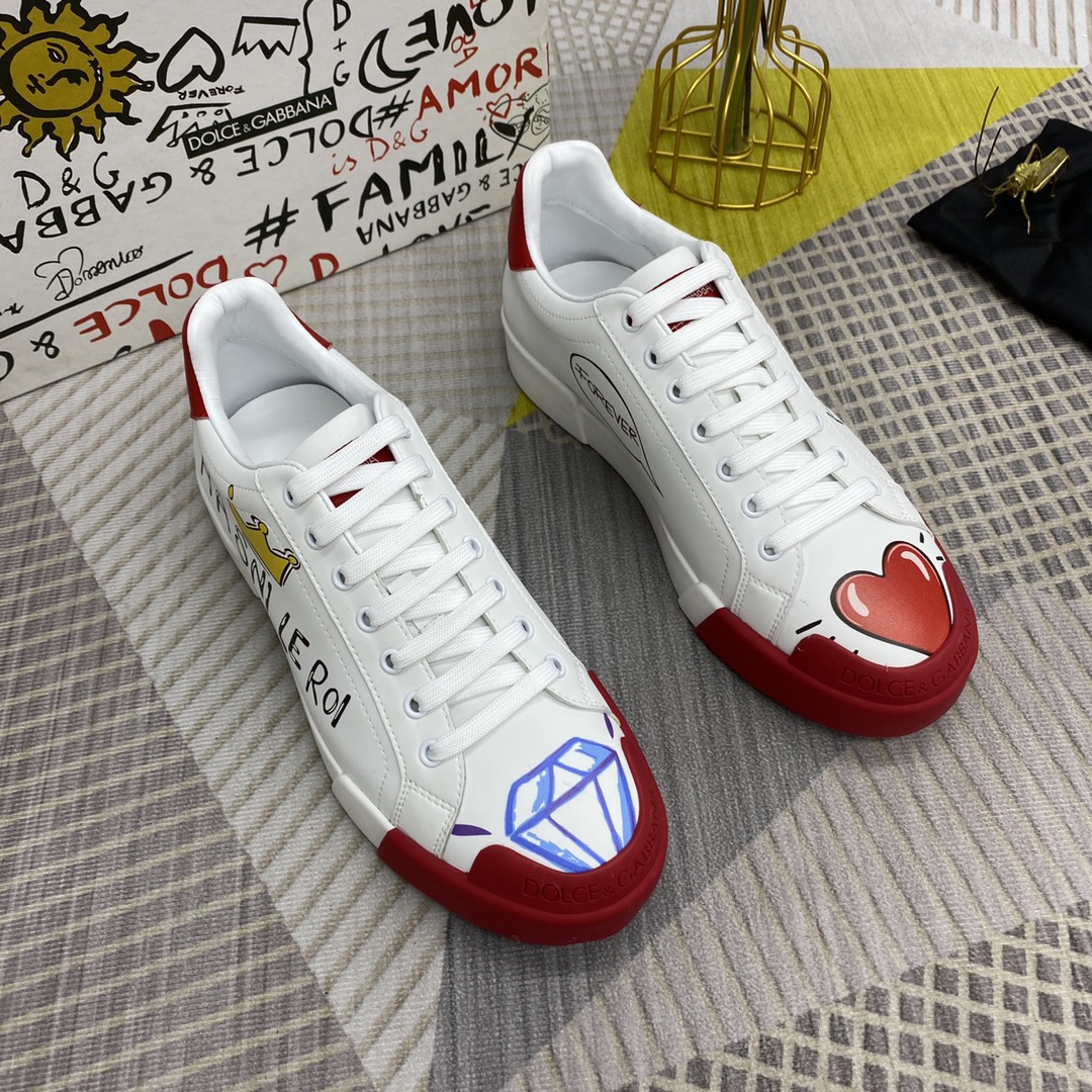 Dolce & Gabbana Low Tops Sneakers 95 - vstockx