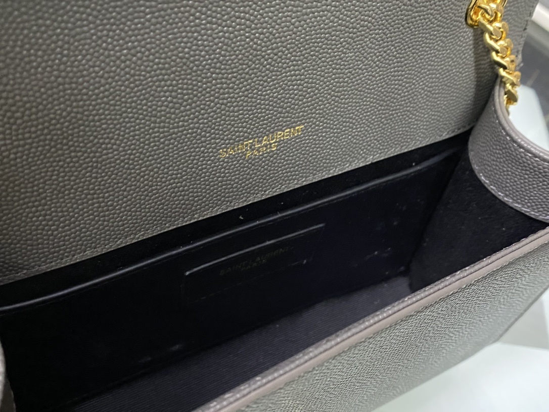 Handbags SAINT LAURENT 474366 size 20x12.5x5 cm - vstockx