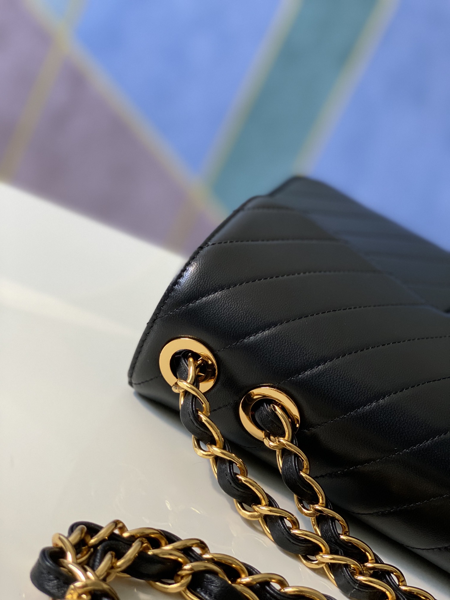 Handbag Chanel A88 size 30.21.8 cm - vstockx