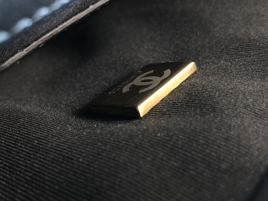 Handbag Chanel size 25*21*7* cm - vstockx