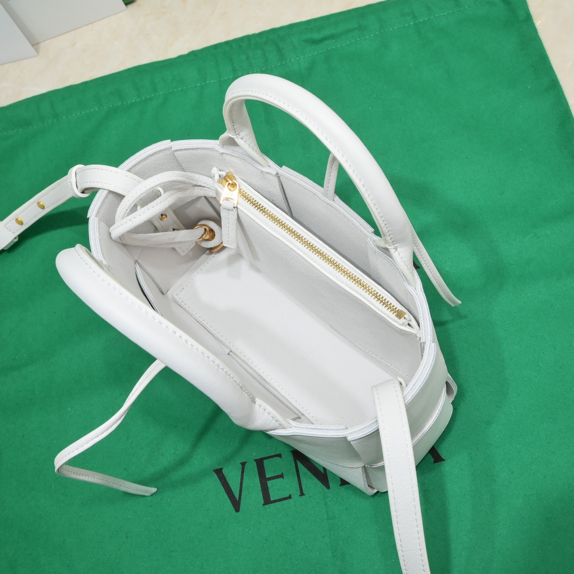 handbags Bottega Veneta 9895# size:20*7*13cm - vstockx