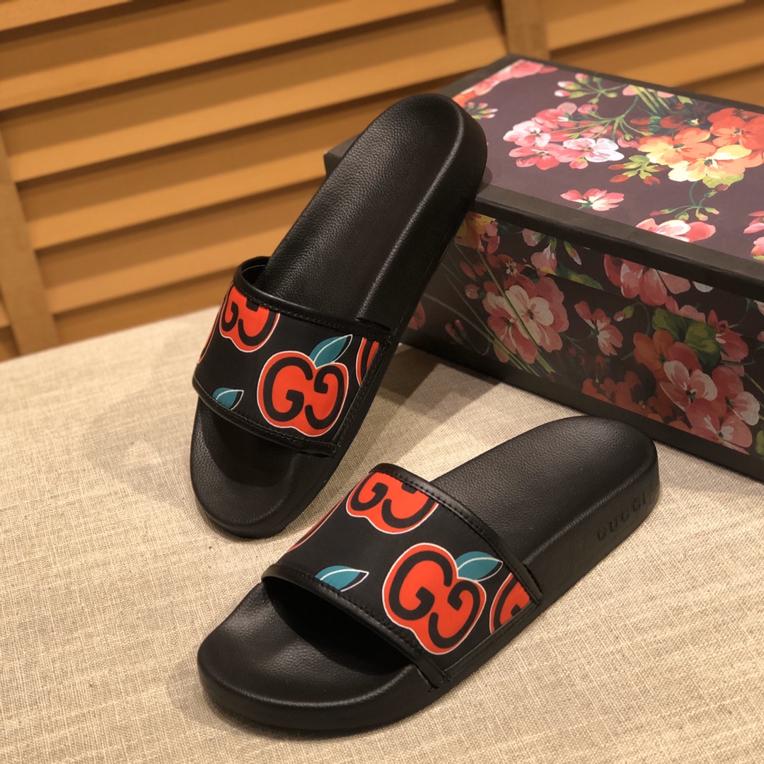 Gucci Slippers 21 - vstockx