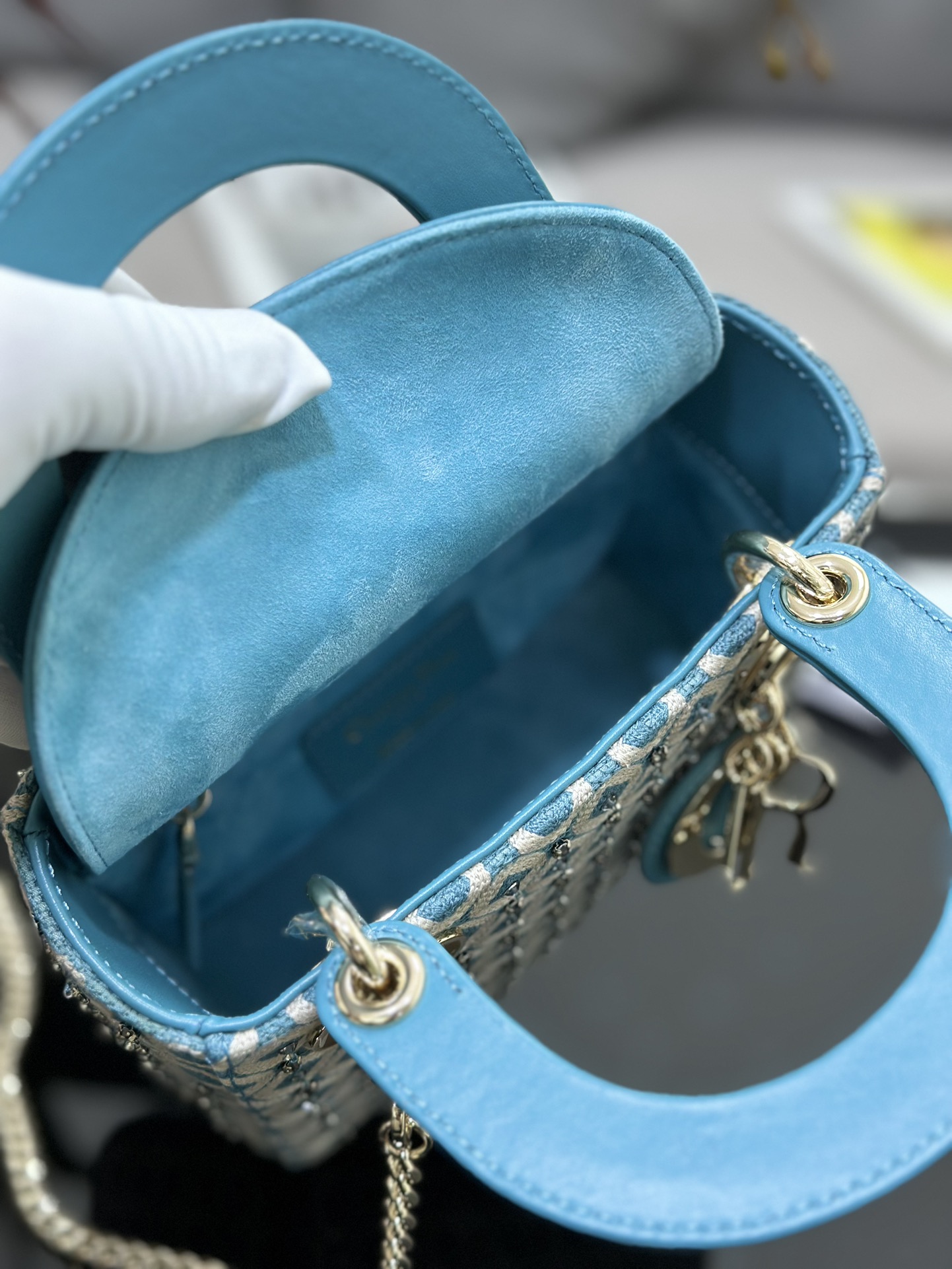 Handbag Dior M0505 size 17 x 15 x 7 cm - vstockx