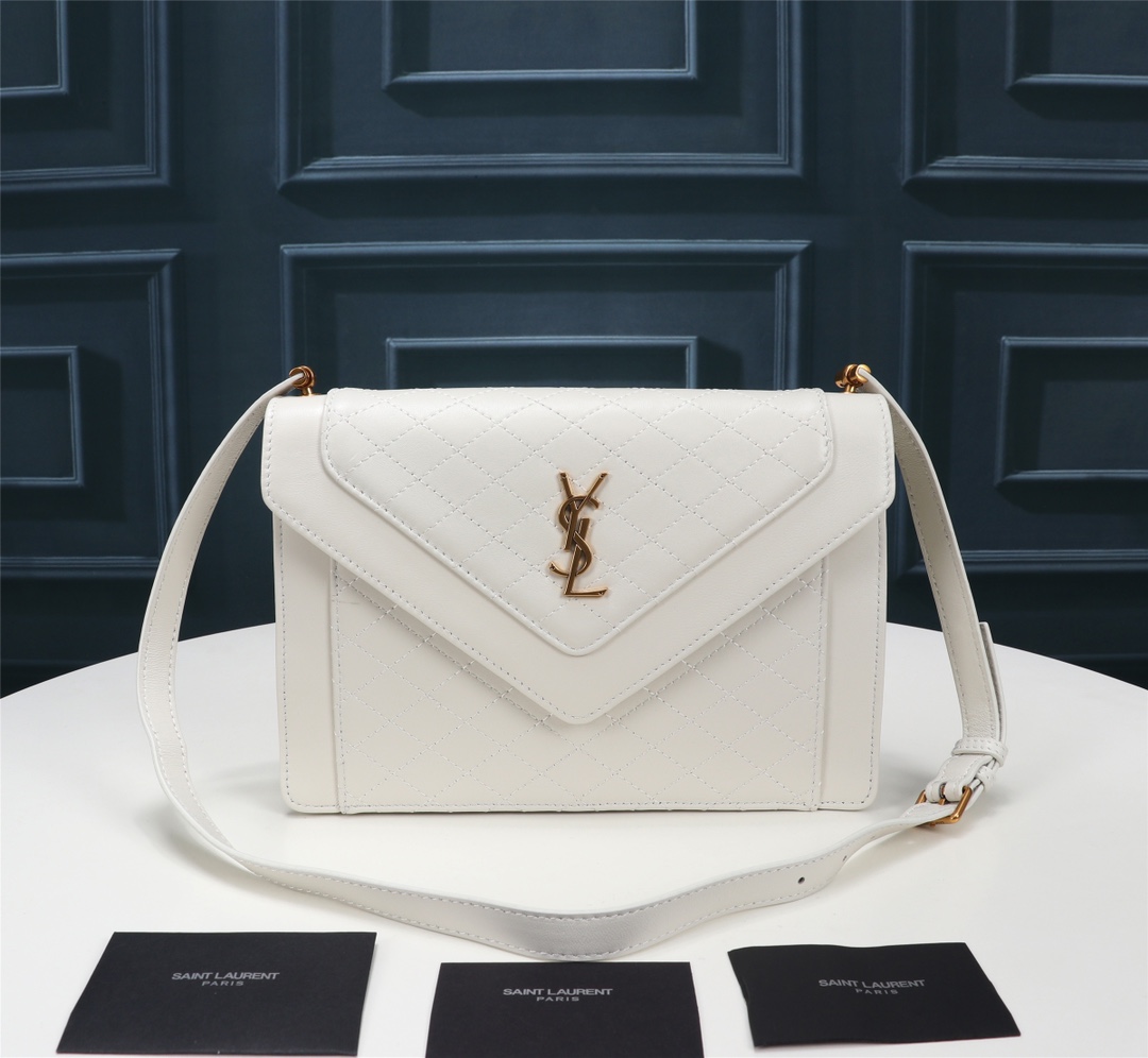Handbags SAINT LAURENT 668863 size 26  18  5 cm - vstockx