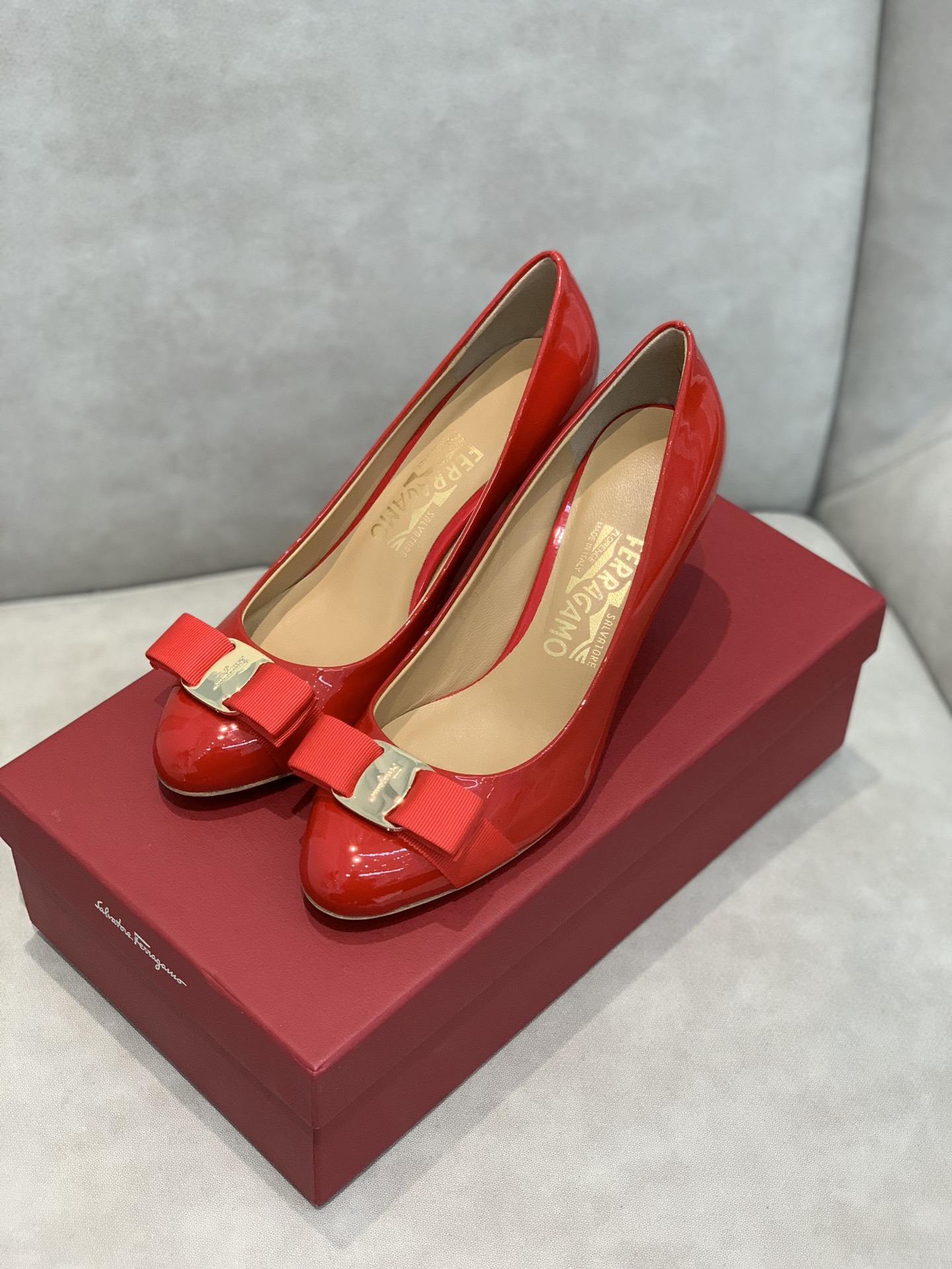 Salvatore Ferragamo Heel 8 - vstockx