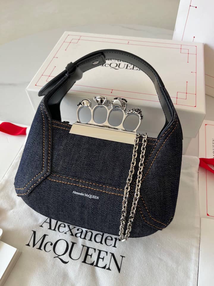 Handbag Alexander McQueen hobo size 20*12*8 cm size 30*18*7 cm - vstockx