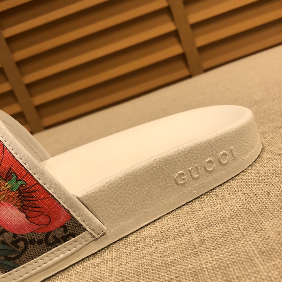Gucci Slippers 19 - vstockx