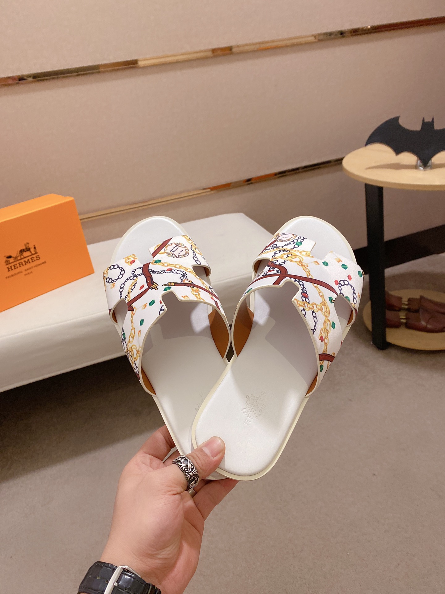 Hermes Sandals 1 - vstockx