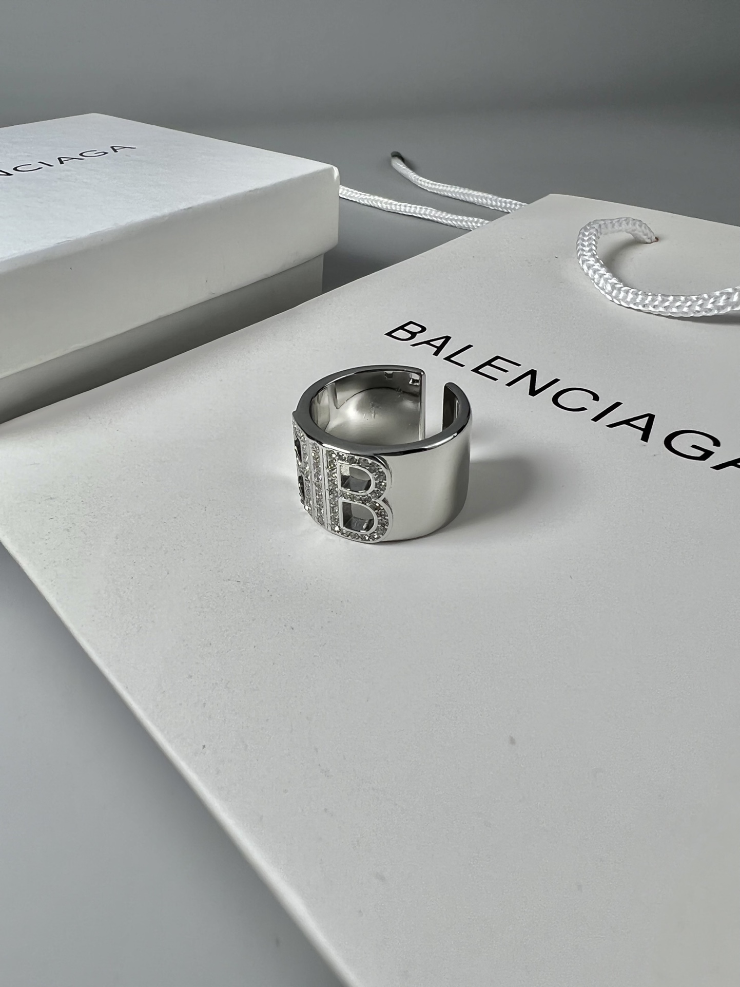 Jewelry Balenciaga 142 - vstockx