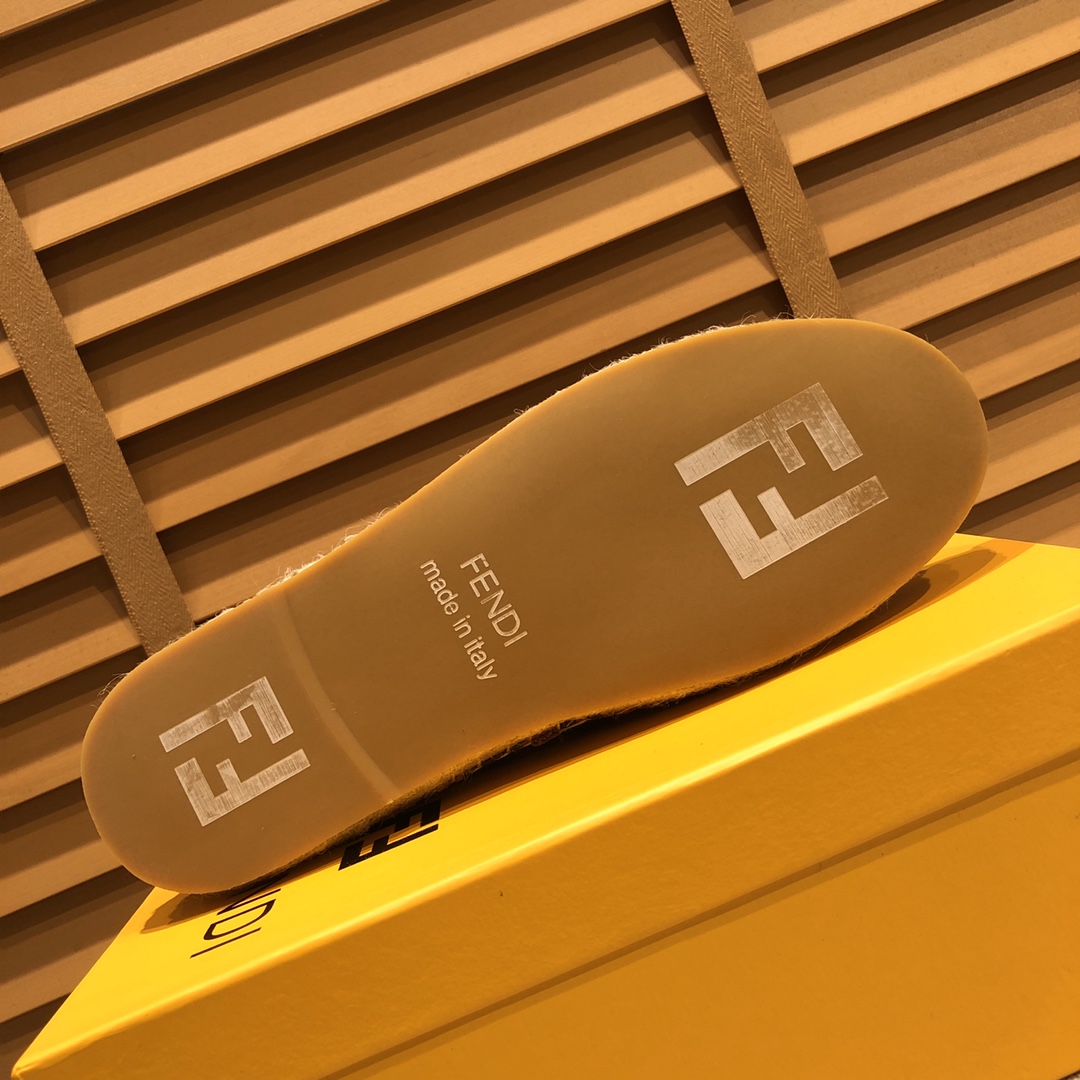 Fendi Espadrilles Sneakers 6 - vstockx