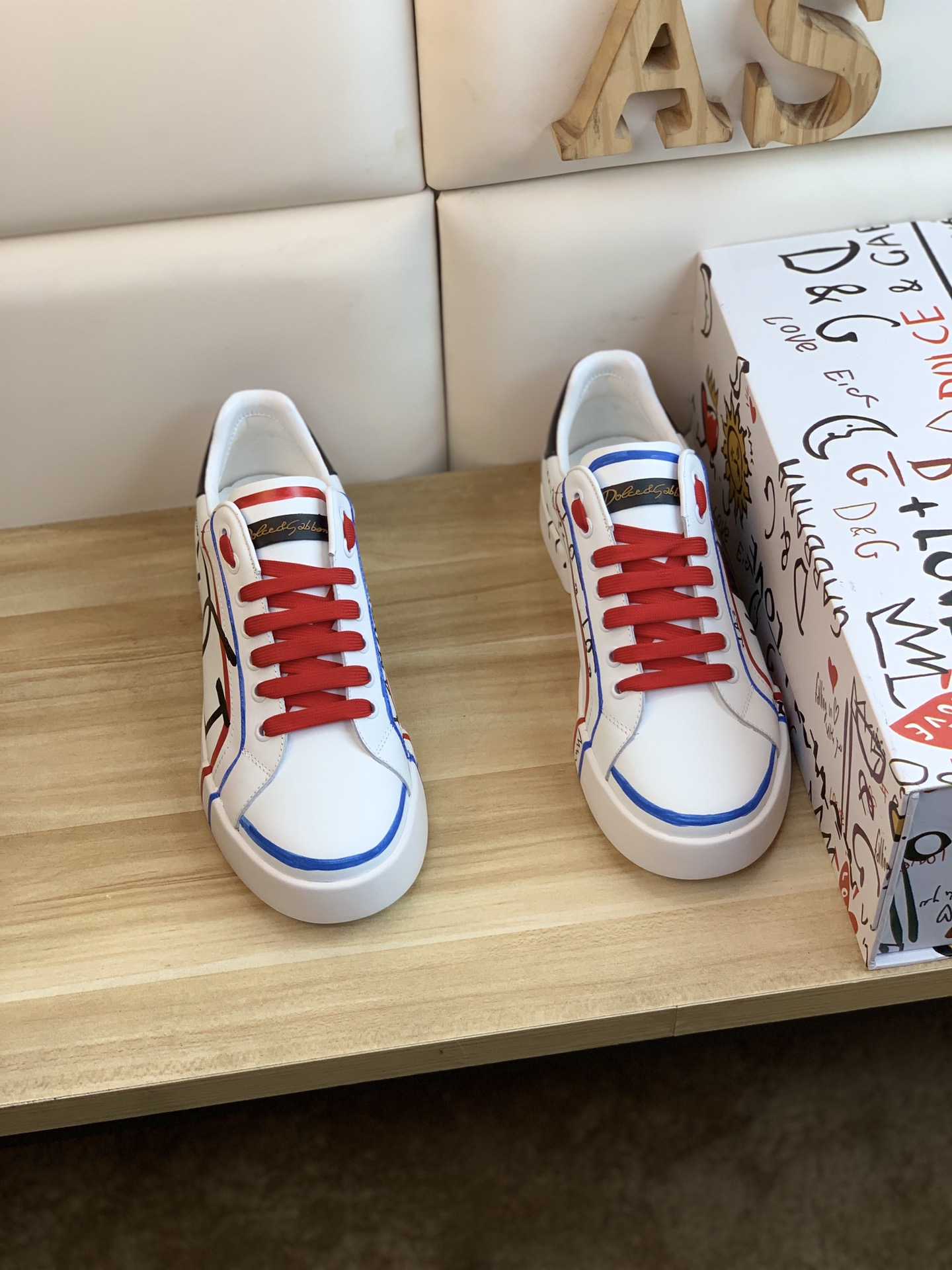 Dolce & Gabbana Low Tops Sneakers 82 - vstockx