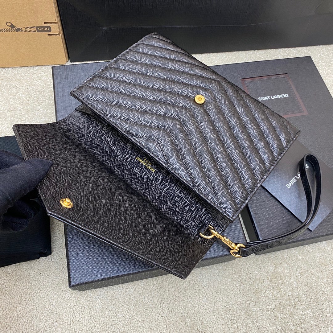 Handbags SAINT LAURENT 617662 size 21  6  3 cm - vstockx