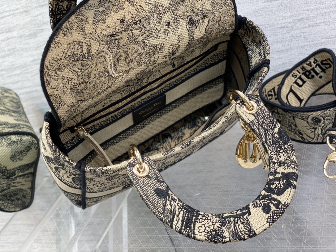 Handbags Dior 6605 size:24cm - vstockx