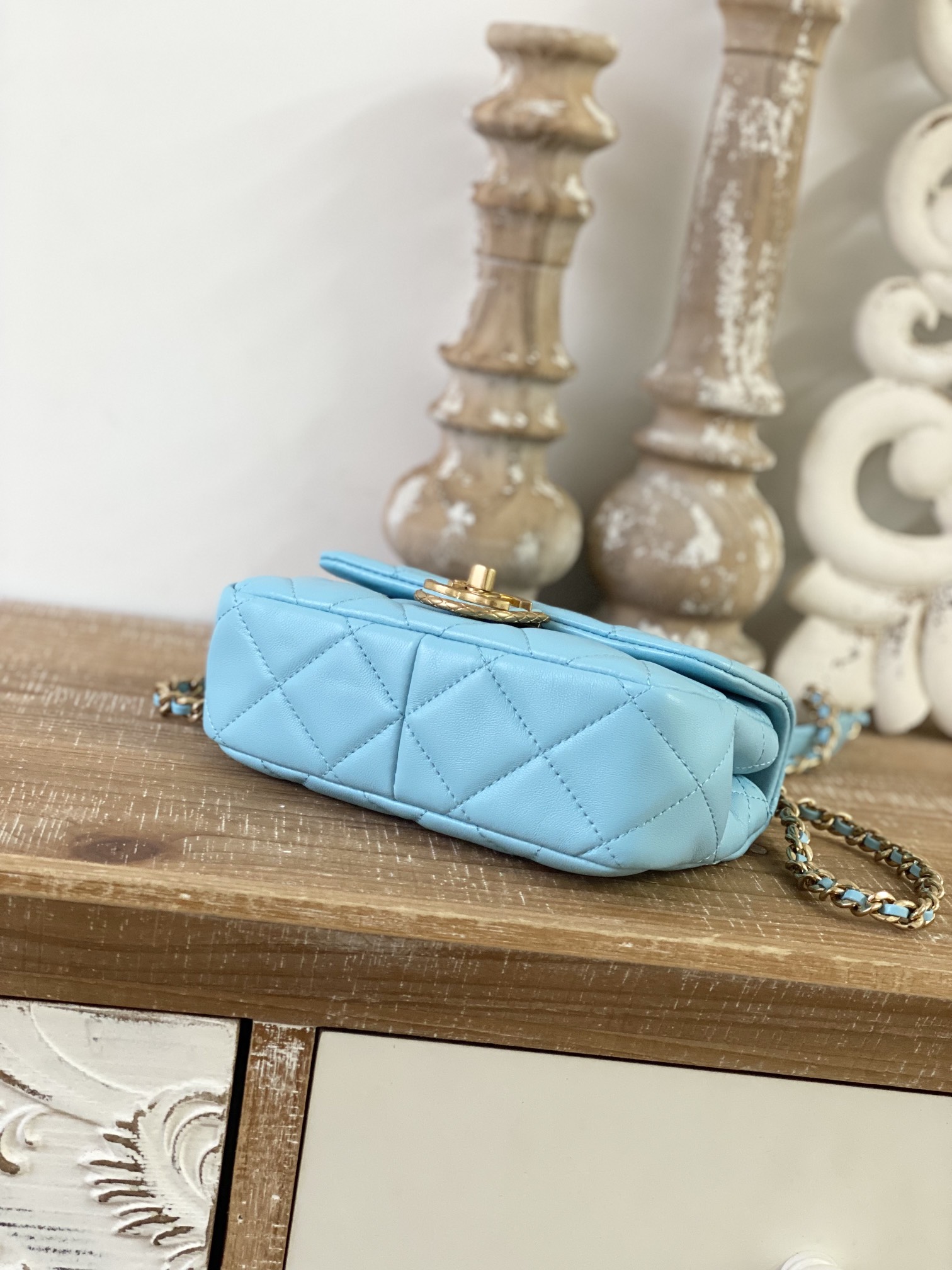 Handbag Chanel 3473 size 13*18*6 cm - vstockx