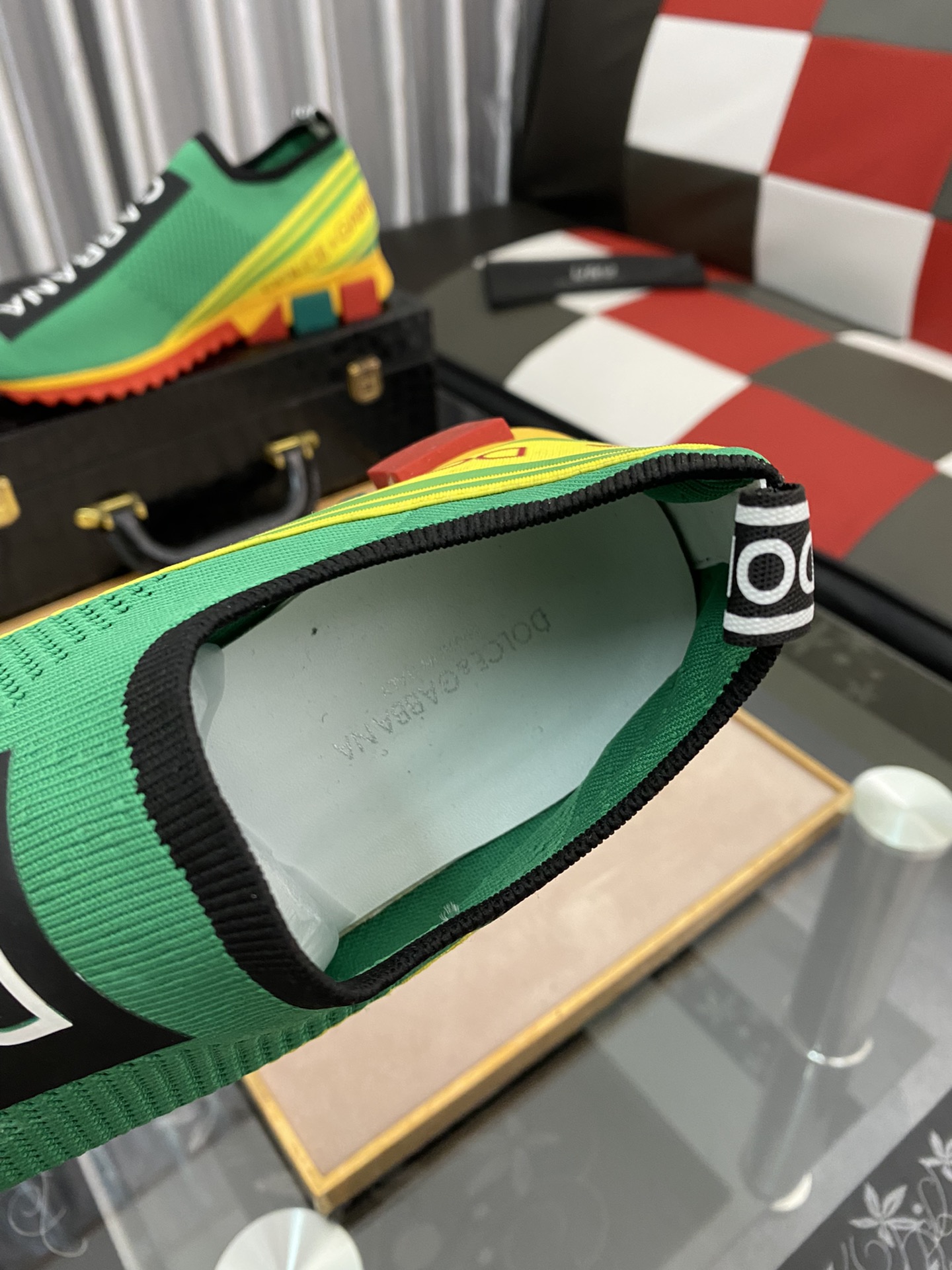 Dolce & Gabbana Sorrento 26 - vstockx