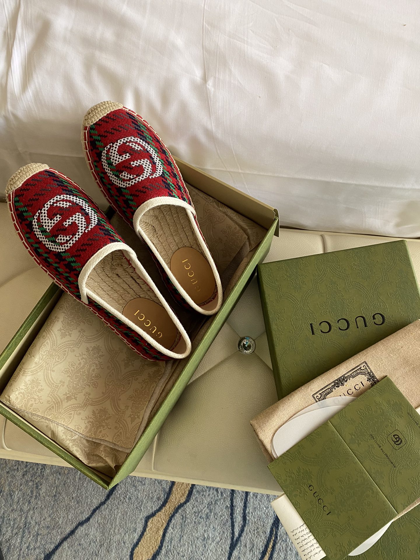 Gucci Leather espadrille with Double G WOMEN 2 - vstockx