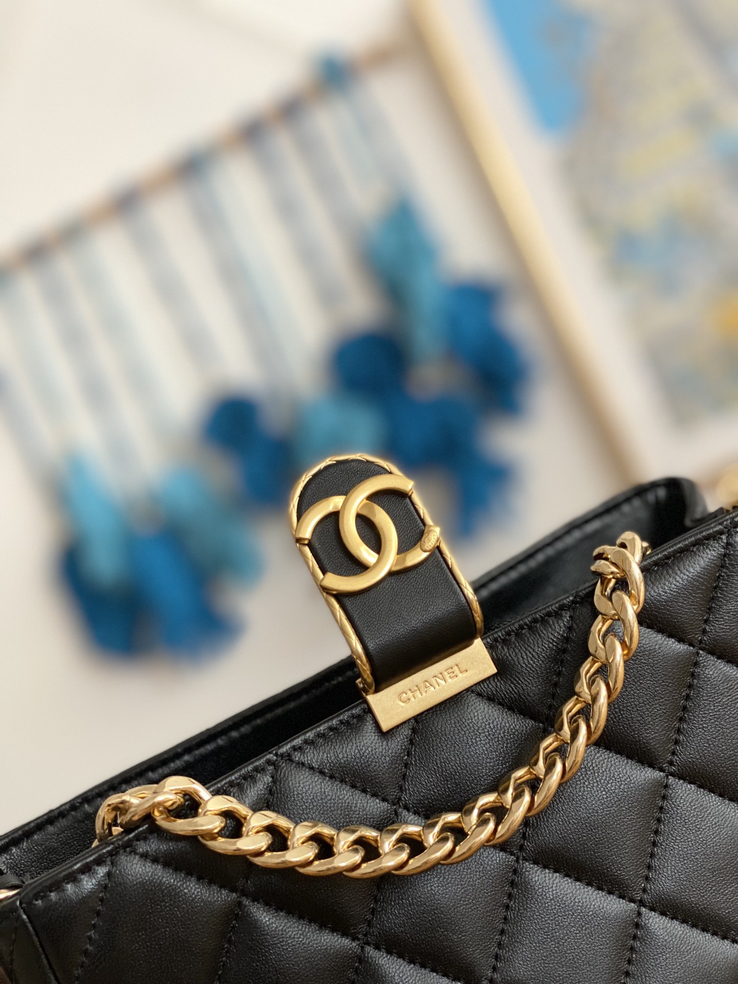 Handbag Chanel 3476 size 17*23*7* cm - vstockx