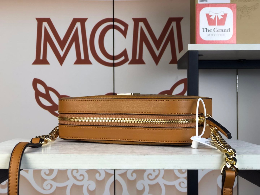 Handbags MCM 6252 size:24*14*5 cm - vstockx