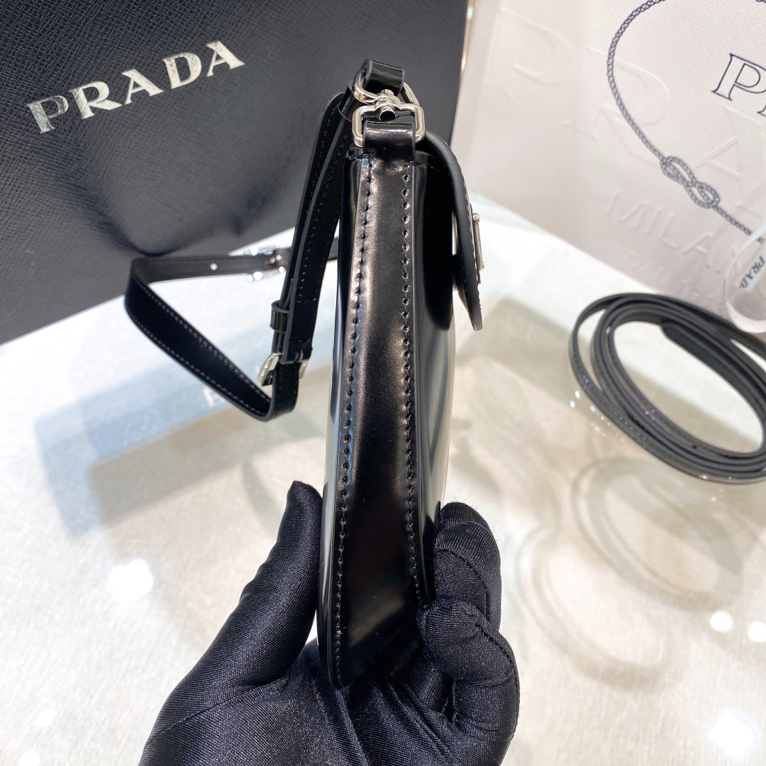 handbags prada 1BH188 zise ?7*14.5*7cm - vstockx
