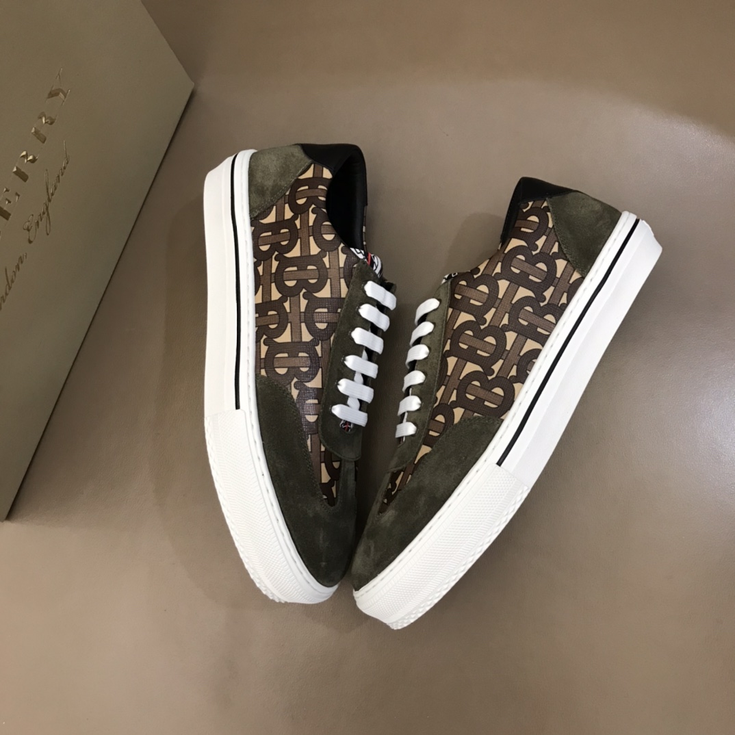Burberry Perforated Check Sneaker 52 - vstockx