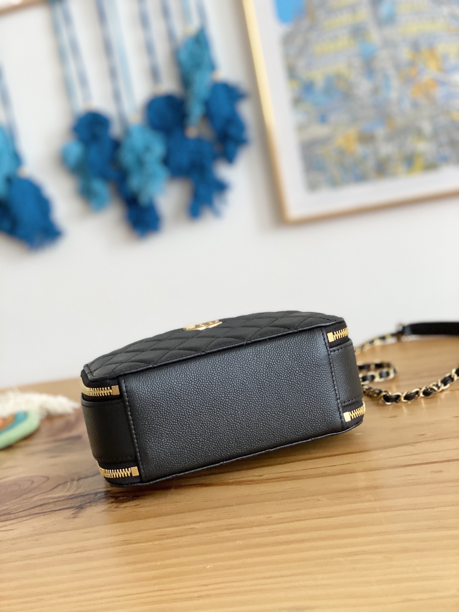 Handbag Chanel AP3222 size 19*13.5*7* cm - vstockx