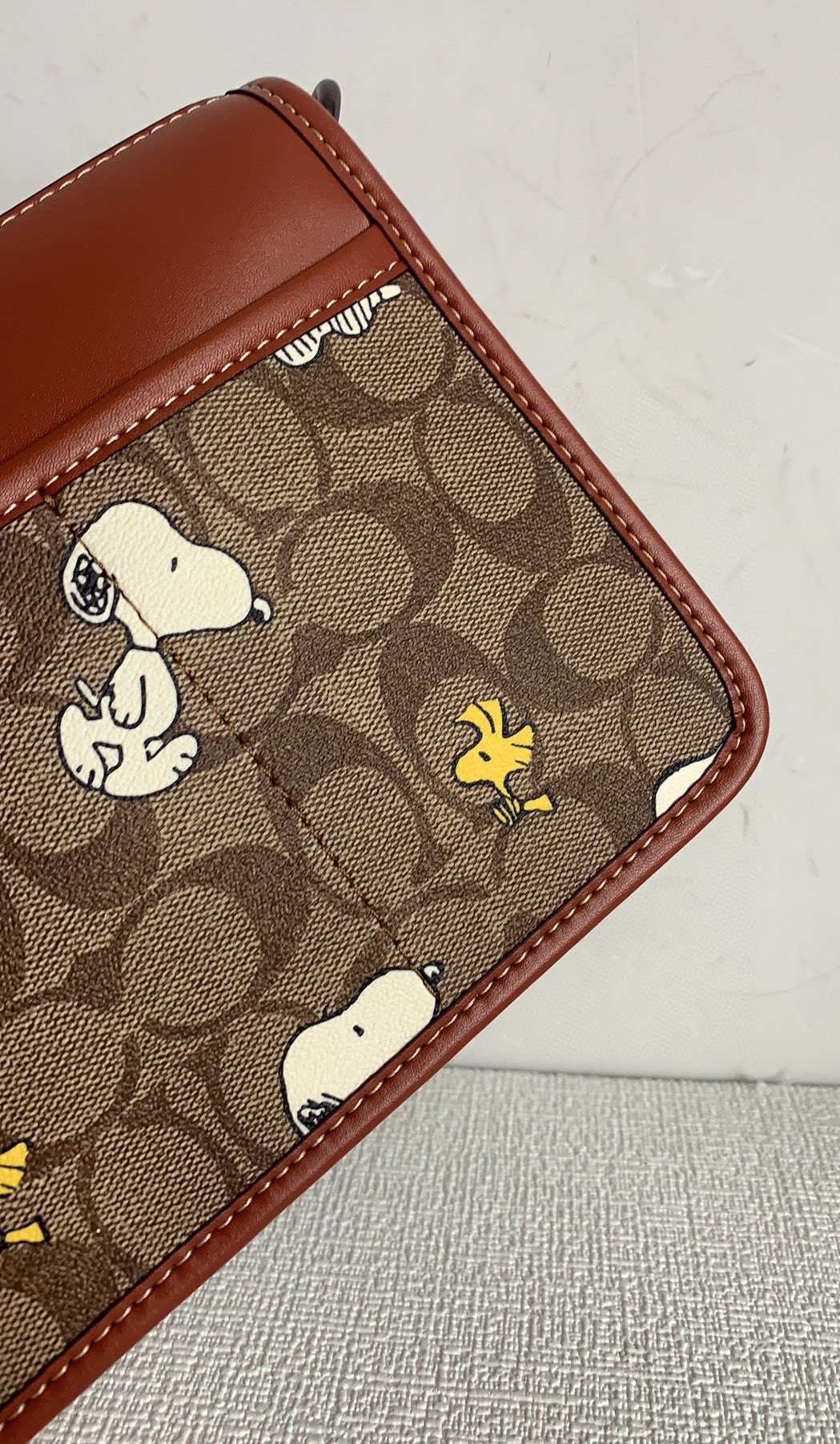 Handbags Coach cE709 size:25*16*6 - vstockx