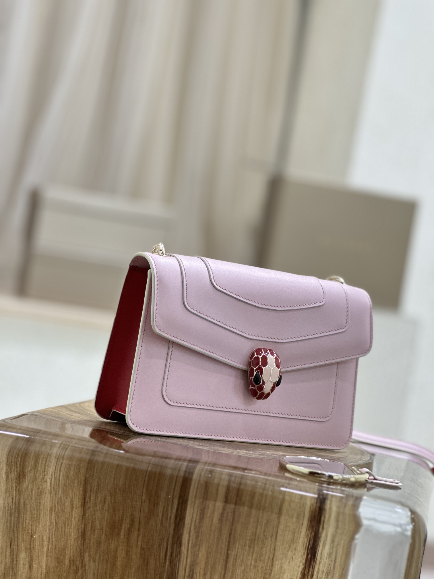 Handbags Bvlgari 38102 size:22*13*5.5 cm - vstockx