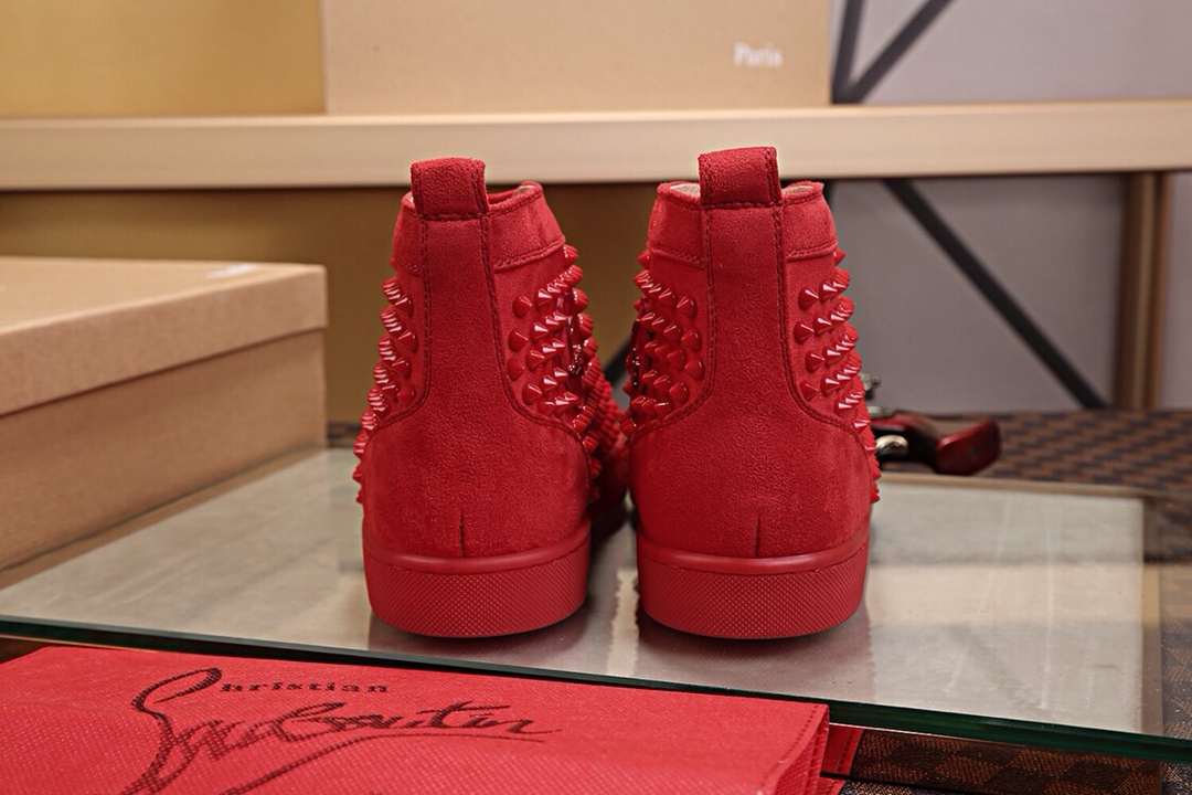Christian Louboutin Louis Junior Spikes Orlato Flat Sneakers 8 - vstockx