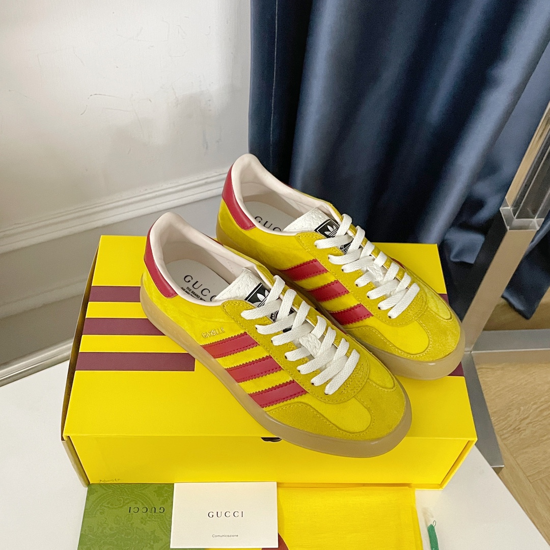 adidas x Gucci Gazelle Sneaker 6 - vstockx